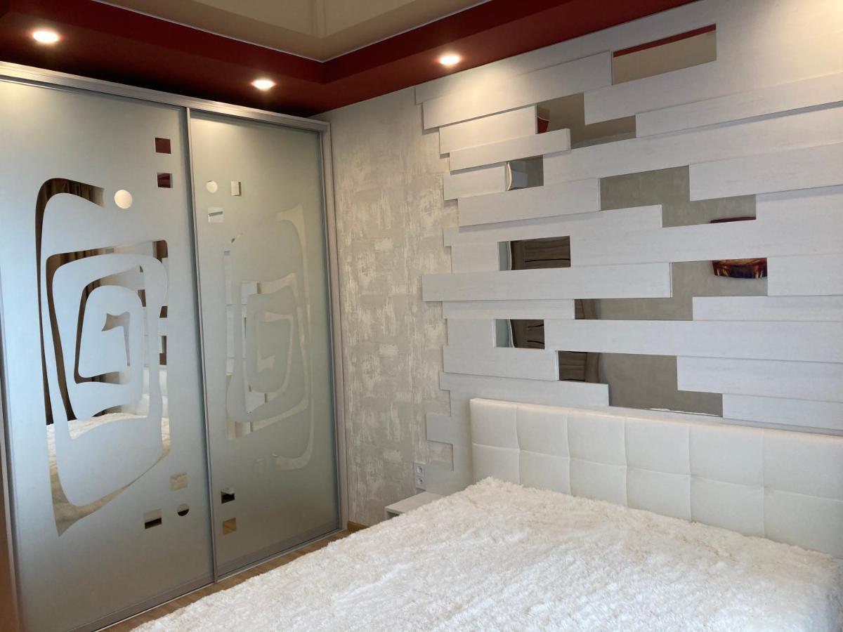 Omega 6 Apartment Одеса Екстериор снимка